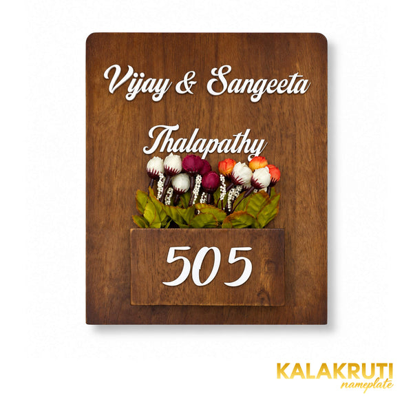 Vijay & Sangeeta / Thalapathy / 505 — front (KKWN0004)