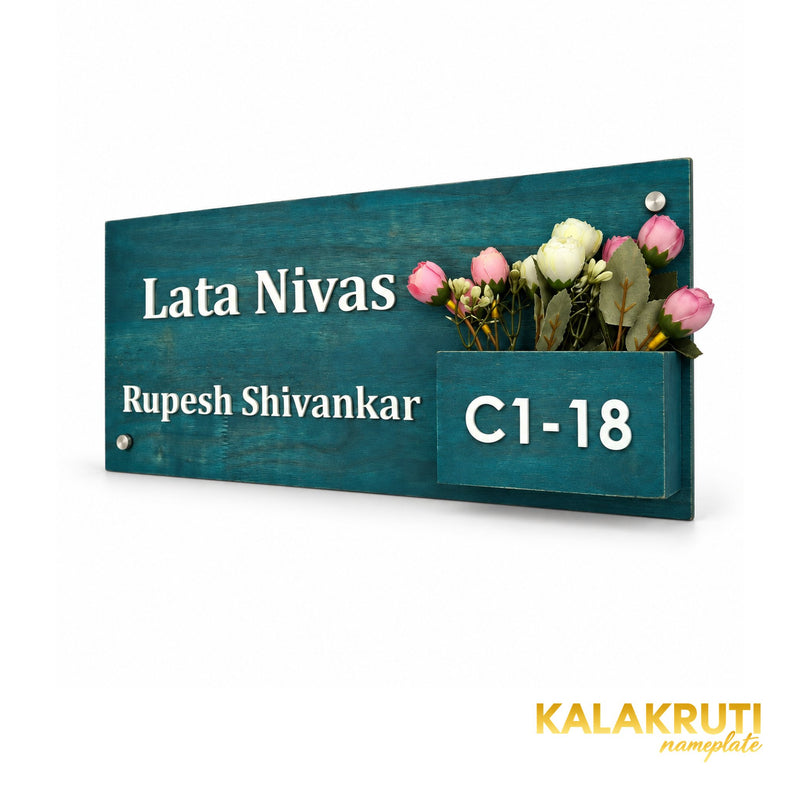 Lata Nivas / Rupesh Shivankar / C1-18 — right angle (KKWN0010_A)